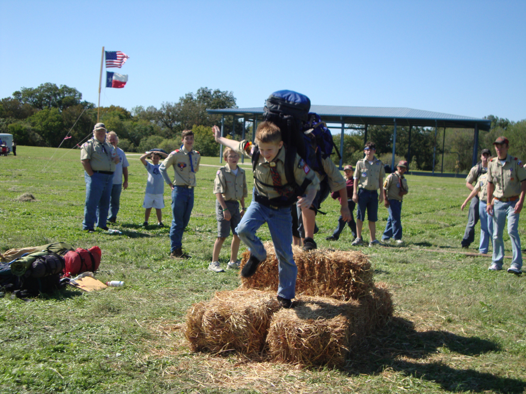 2010-Pack409-Blue-n-Gold - 101.jpg